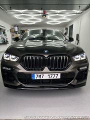 BMW X6 m50i 2021