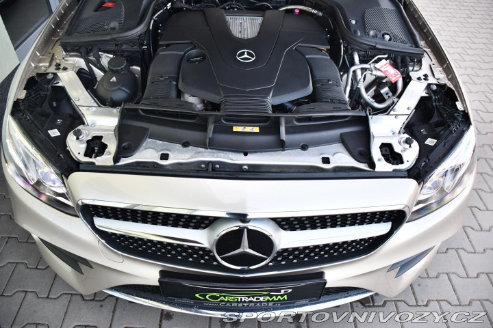 Mercedes-Benz E 400 K360°4MATIC LED MASÁŽ 2018