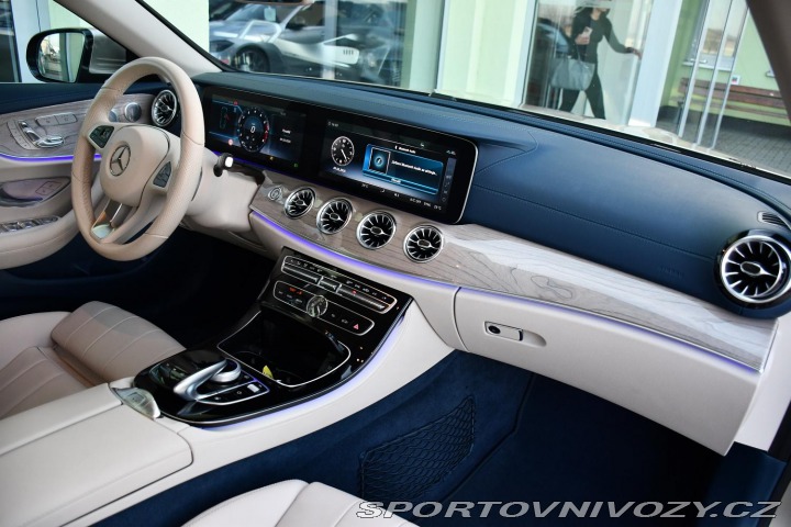Mercedes-Benz E 400 K360°4MATIC LED MASÁŽ 2018