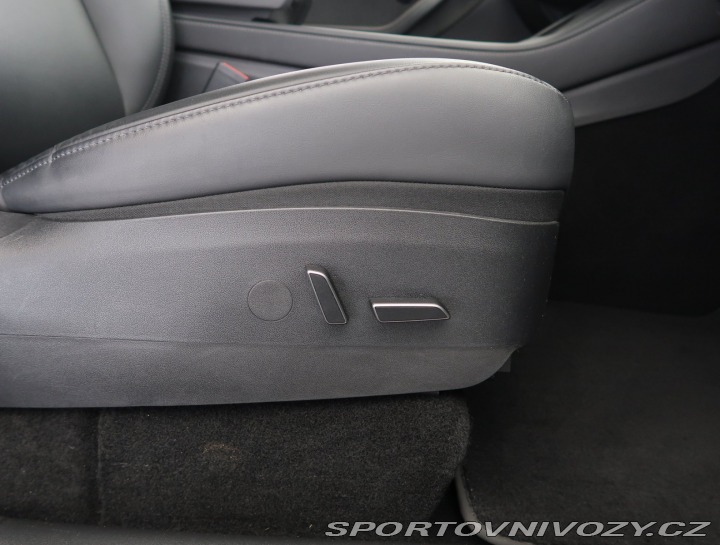 Tesla Model Y Long Range AWD 75kWh 2021