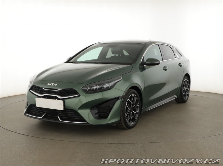 Kia ProCeed GT Line Plus 1.5 T-GDI 2023