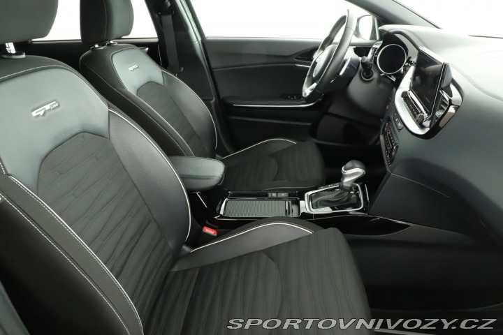 Kia ProCeed GT Line Plus 1.5 T-GDI 2023