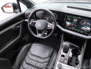 Volkswagen Ostatní modely Touareg R-Line 3.0 TDI 2020