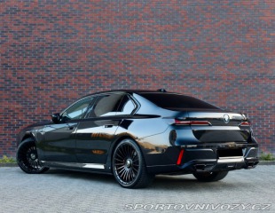 BMW 7 M760 e xDrive | Theatre 2023