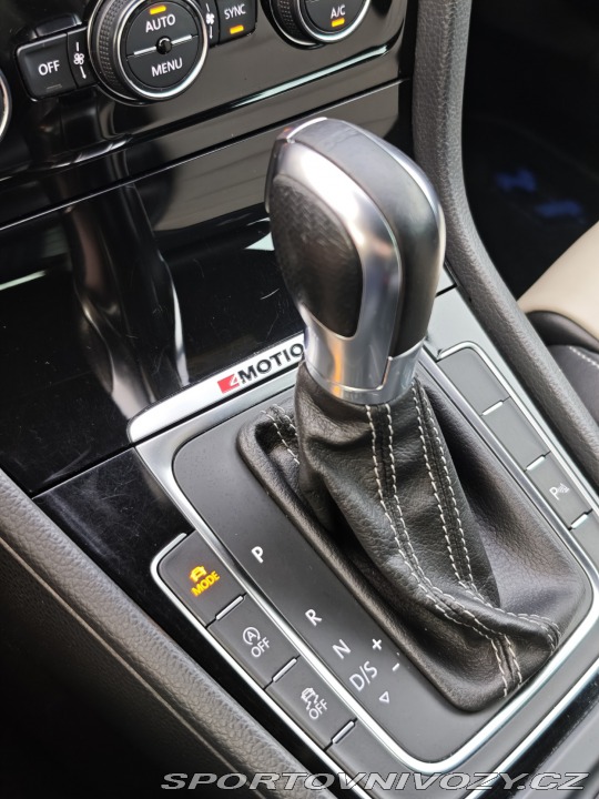 Volkswagen Golf Golf R 2016