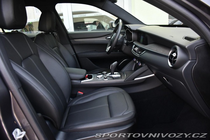 Alfa Romeo Stelvio 2.0 Ti AT8-Q4 206kW 2023