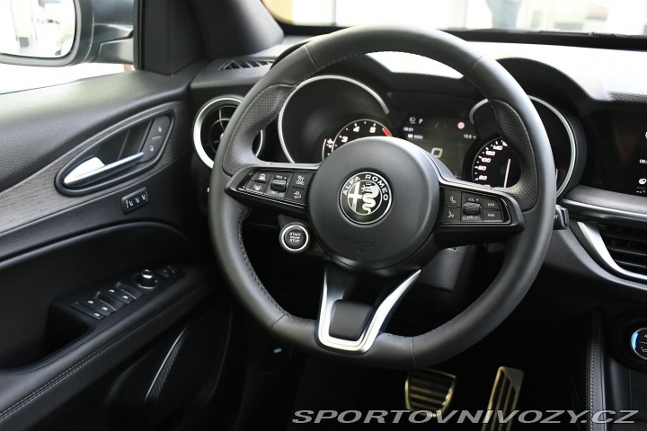 Alfa Romeo Stelvio 2.0 Ti AT8-Q4 206kW 2023