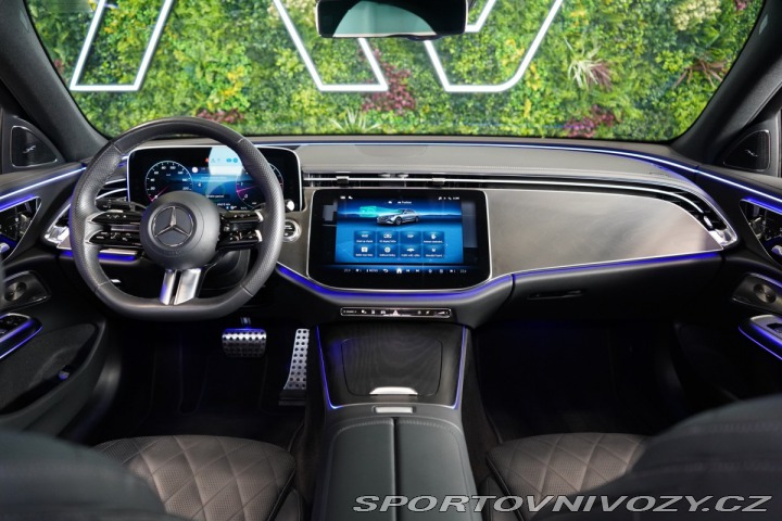Mercedes-Benz E 450d*4M*AMG*NEZ.TOP*PANO* 2024