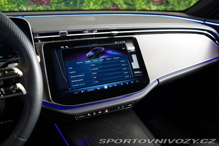 Mercedes-Benz E 450d*4M*AMG*NEZ.TOP*PANO* 2024