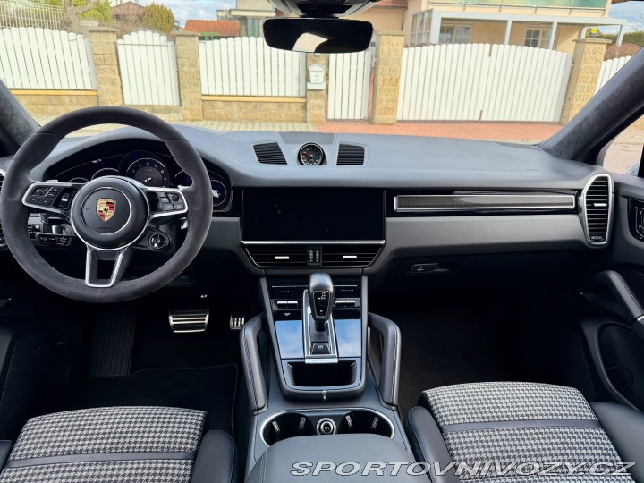 Porsche Cayenne Coupe S 2021