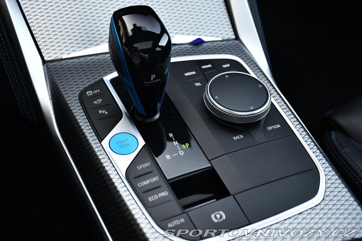 BMW i4 M50 LASER TAŽNÉ HUD H/K 1 2022