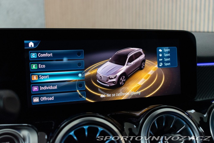 Mercedes-Benz Ostatní modely GLB 250 4MATIC*ZÁRUKA*AMG*TAŽ 2024