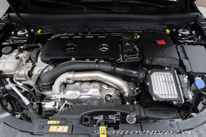 Mercedes-Benz Ostatní modely GLB 250 4MATIC*ZÁRUKA*AMG*TAŽ 2024