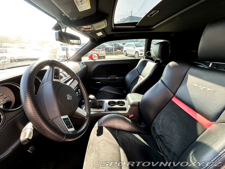 Dodge Challenger SRT 8 2009