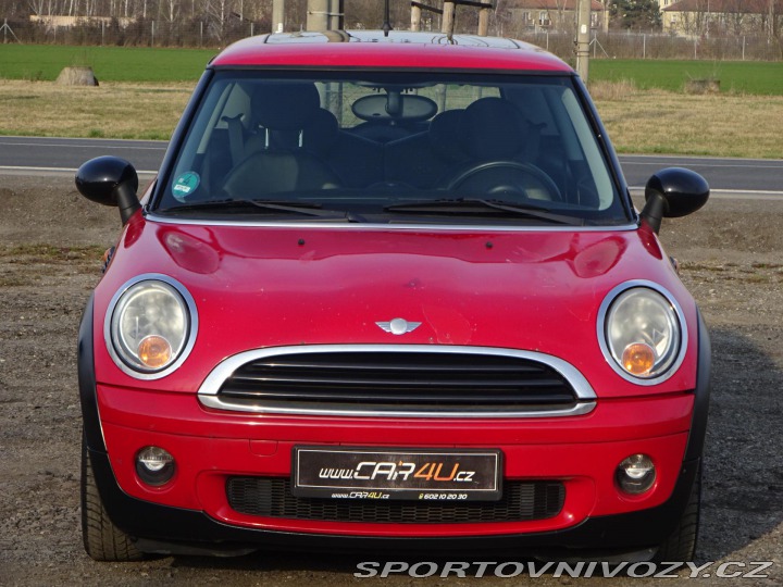Mini One 1.4 70kW KŮŽE PANORAMA SE 2007