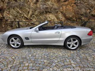 Mercedes-Benz SL SL 500 W230