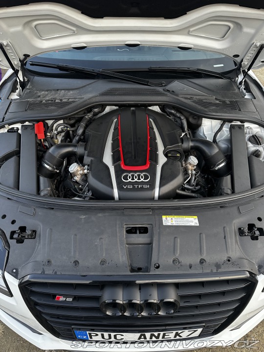 Audi S8 plus 445kw 2017