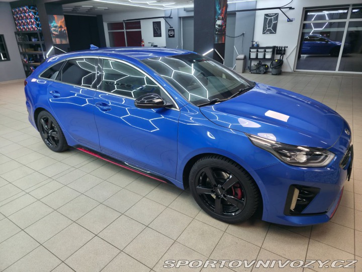 Kia ProCeed GT 1.6 T-GDI 150kW 2021
