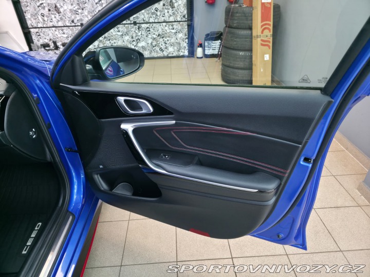 Kia ProCeed GT 1.6 T-GDI 150kW 2021