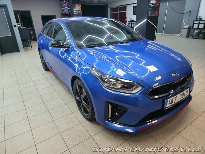 Kia ProCeed GT 1.6 T-GDI 150kW 2021