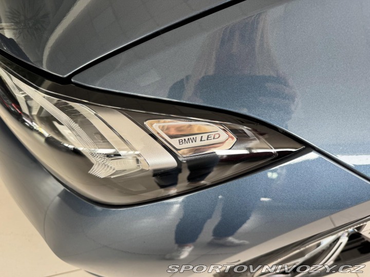 BMW 3 330i xDrive*M-SPORT*REZER 2025