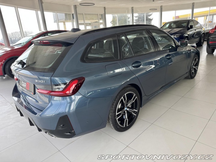 BMW 3 330i xDrive*M-SPORT* 2025