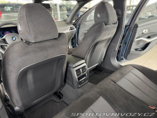 BMW 3 330i xDrive*M-SPORT* 2025