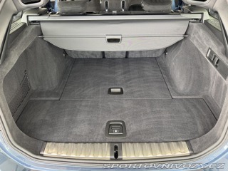 BMW 3 330i xDrive*M-SPORT* 2025