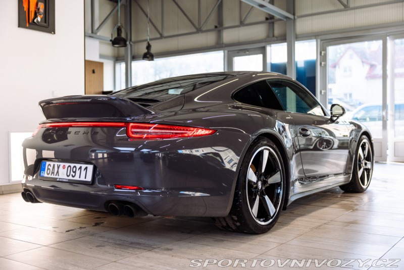 Porsche 911 Carrera 4S 50th Anniversa