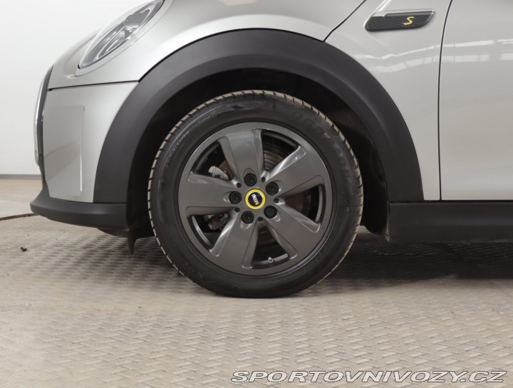 Mini Cooper Cooper SE 32 kWh 2024