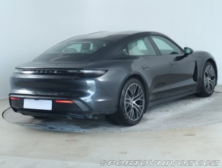 Porsche Taycan 84 kWh Plus 2022