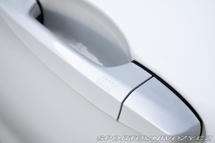 BMW X1 xDrive 20i xLine A/T / A 2018