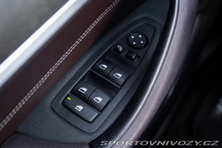 BMW X1 xDrive 20i xLine A/T / A 2018