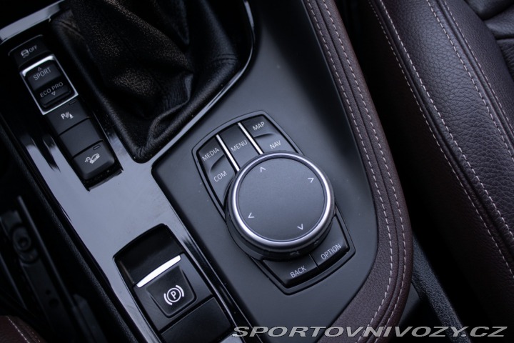 BMW X1 xDrive 20i xLine A/T / A 2018