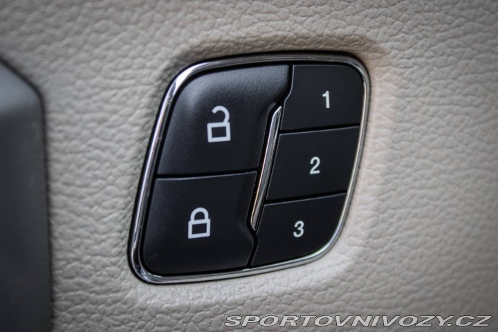 Ford Ostatní modely F-150  F150 3,5 V6 LARIAT 272kw 2017