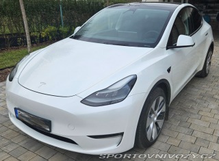 Tesla Model Y  2023
