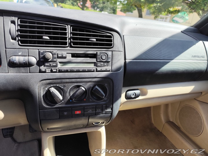 Volkswagen Golf Kabriolet 2.0i 2001