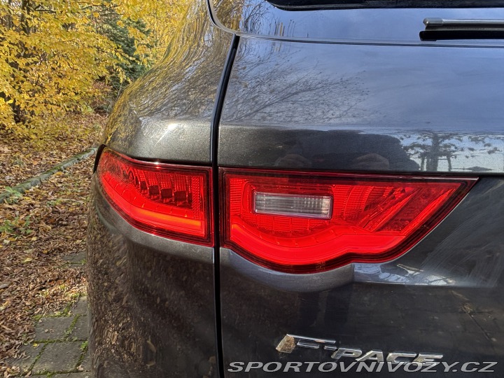 Jaguar F-Pace 3.0 250 kW AWD R-SPORT 2016