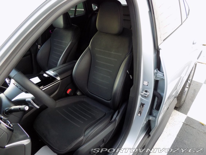 Mercedes-Benz Ostatní modely GLC 300e/AMG/4Matic/DPH/LED/ 2024