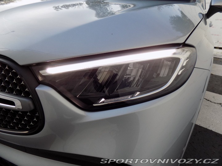 Mercedes-Benz Ostatní modely GLC 300e/AMG/4Matic/DPH/LED/ 2024