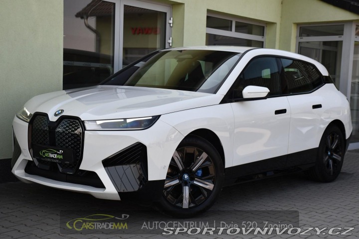 BMW iX xDrive40 1M 3L-ZÁRUKA 2023