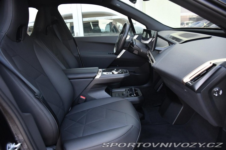 BMW iX xDrive40 1M 3L-ZÁRUKA 2023