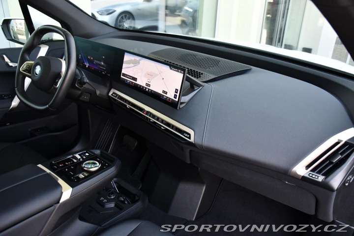 BMW iX xDrive40 1M 3L-ZÁRUKA 2023