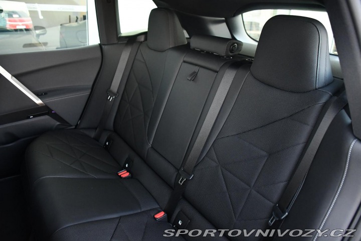 BMW iX xDrive40 1M 3L-ZÁRUKA 1M 2023