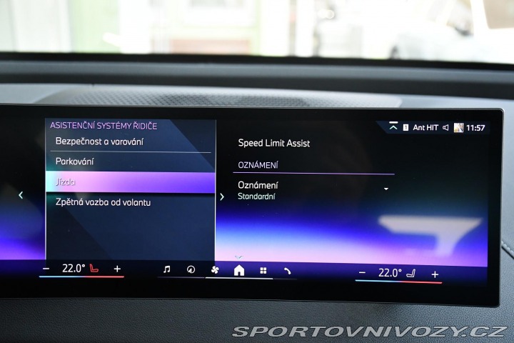 BMW iX xDrive40 1M 3L-ZÁRUKA 1M 2023