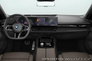 BMW i5 xDrive40 Touring 2026