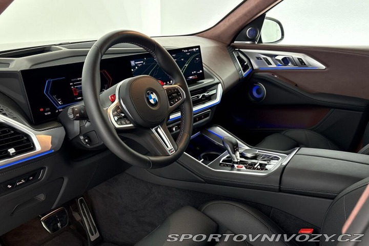 BMW XM 50e 2026