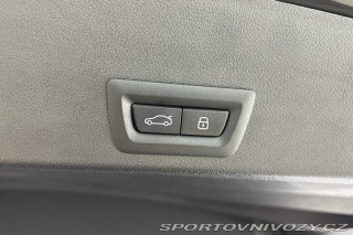 BMW XM 50e 2026