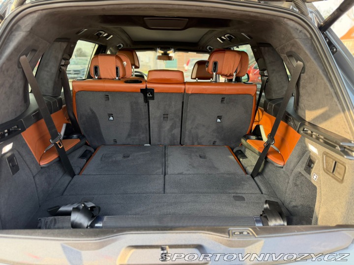 BMW X7 M50i 390kW 2022