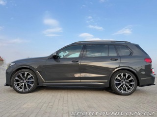 BMW X7 M50i 390kW 2022